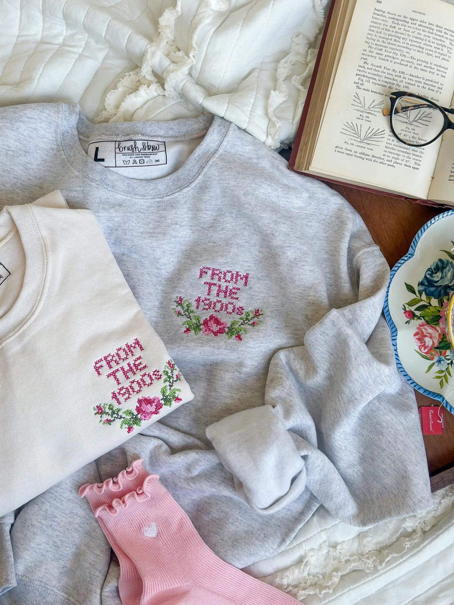 Vintage Floral Embroidered Sweatshirt From The 1900s Coquette Aesthetic Crewneck Cottagecore Y2K Retro Gift for Her Cozy Soft Pullover